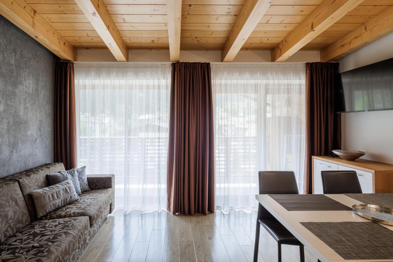Hotel Nele Ziano di Fiemme Eksteriør billede